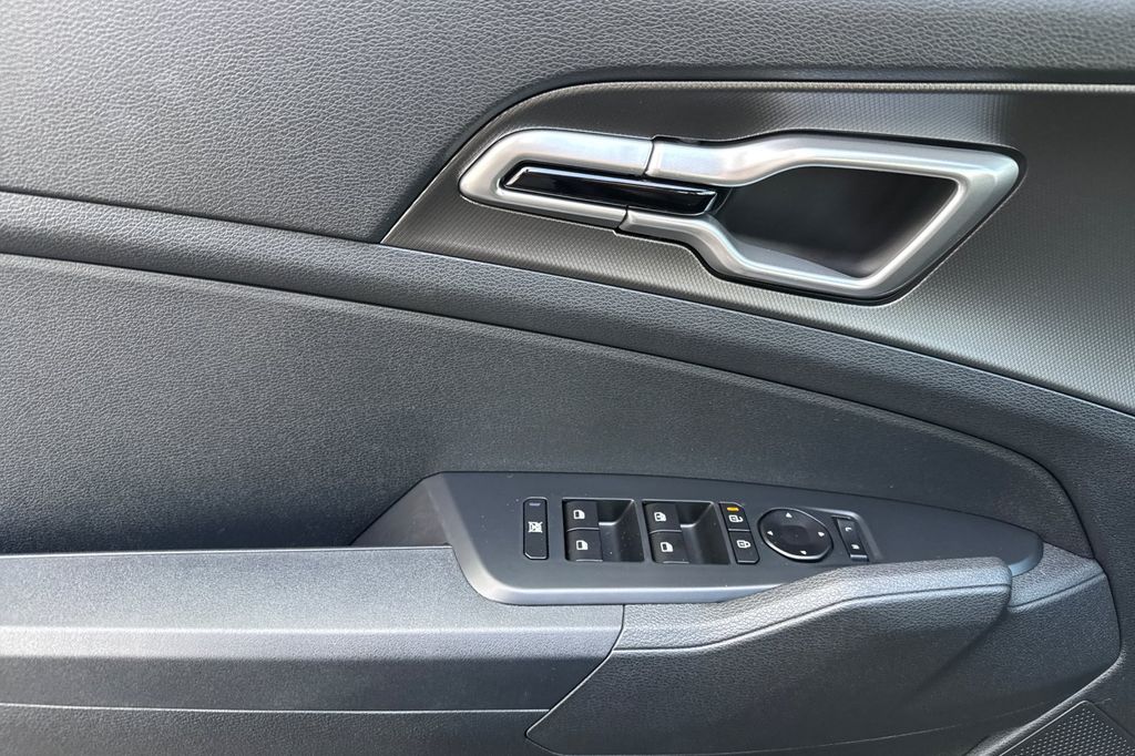 new 2026 Kia Sportage car, priced at $32,935