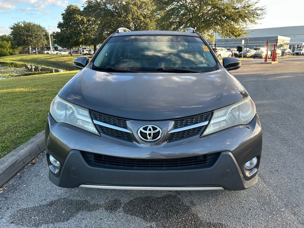 Thumbnail: 2015 Toyota RAV4 - 8