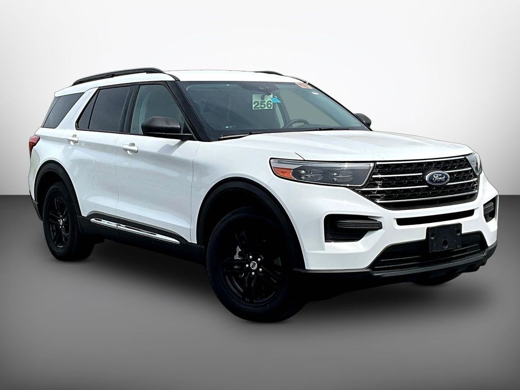 Oxford White 2020 Ford Explorer XLT AWD SUV / Crossover All-Wheel Drive Automatic