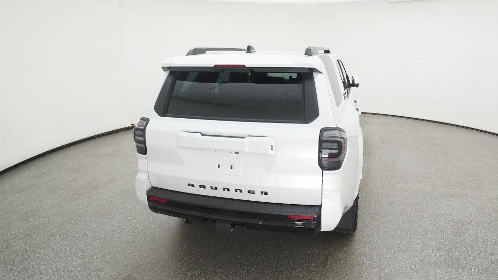 Thumbnail: 2025 Toyota 4Runner - 23