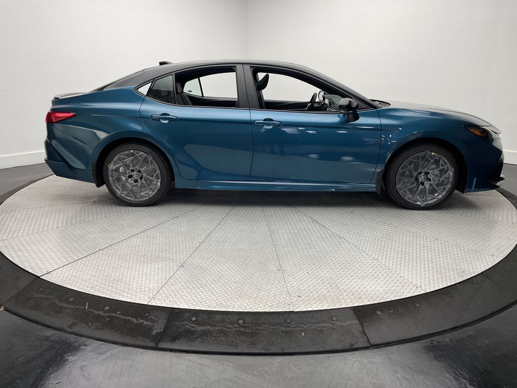Thumbnail: 2025 Toyota Camry - 4