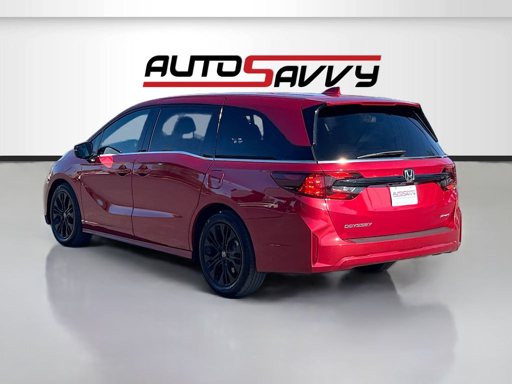 Used 2025 Red Honda Sport-L image 5