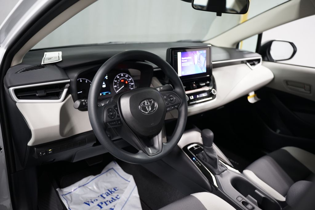 Thumbnail: 2025 Toyota Corolla - 11