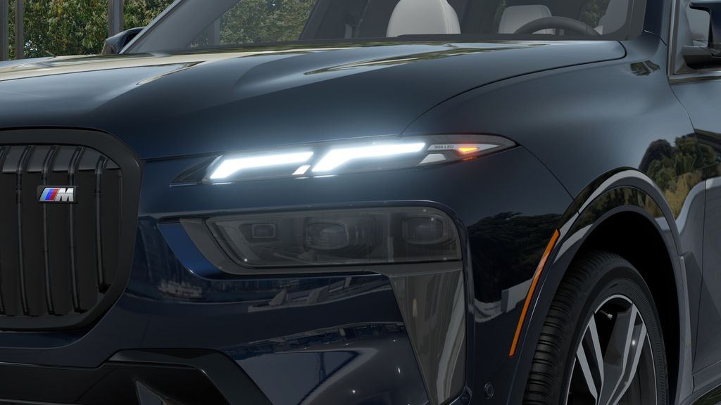 Thumbnail: 2026 BMW X7 - 6