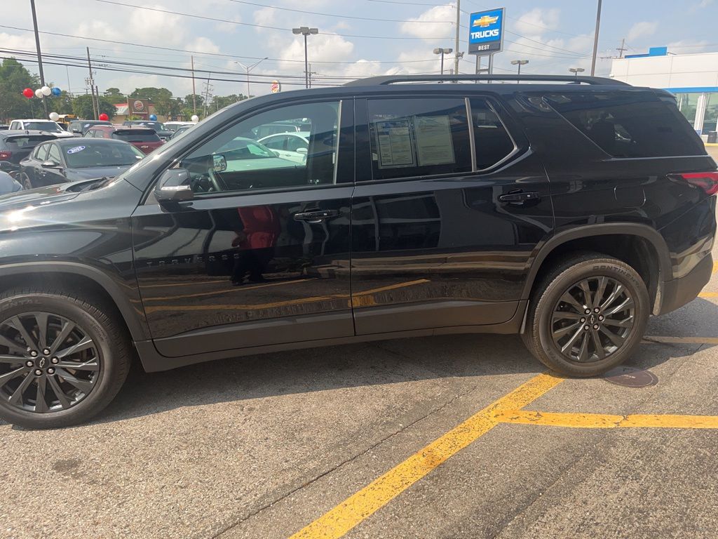 View vehicle photo 7