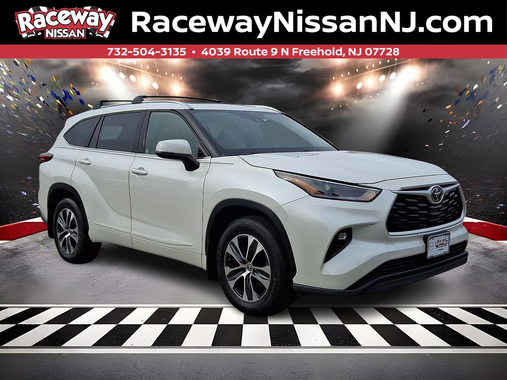 2021 Toyota Highlander XLE AWD