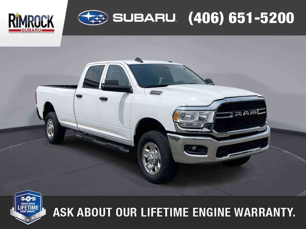 Bright White Clearcoat 2022 RAM 2500 Pickup Truck Four-Wheel Drive 8-Speed Automatic