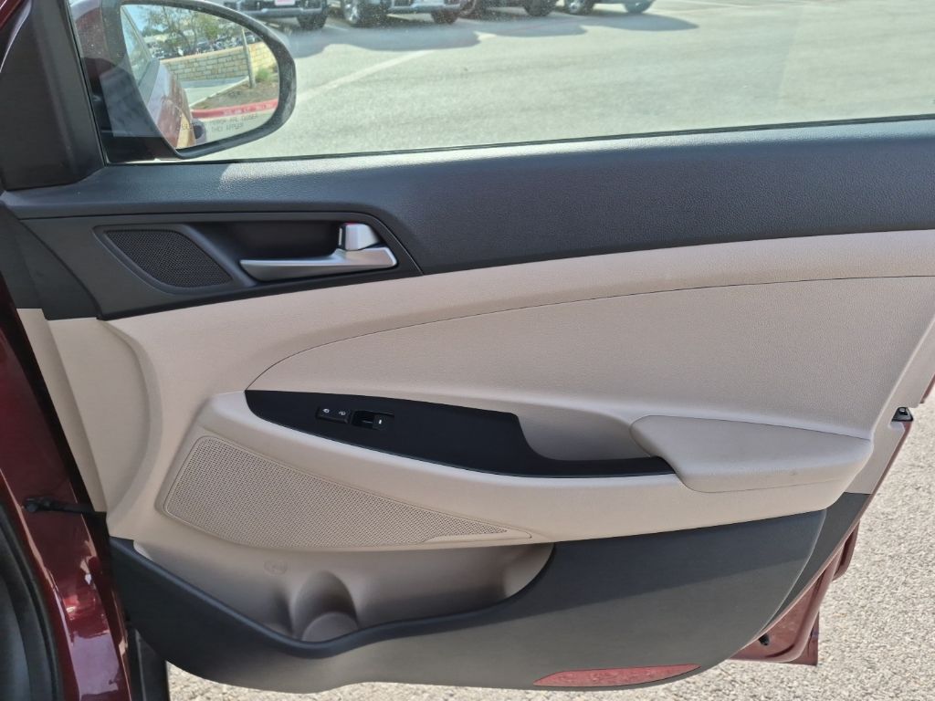 Used Car 2017 Hyundai Tucson  Se For Sale Under $15,000 In Austin, Texas