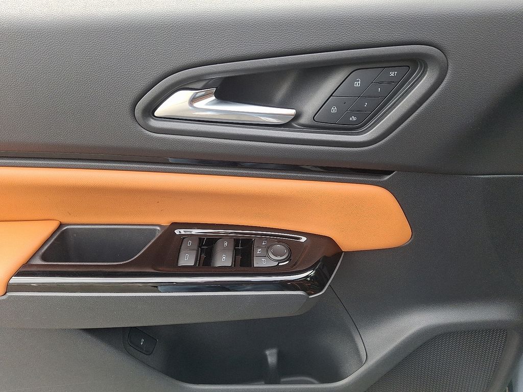 Thumbnail: 2025 Honda Prologue - 12