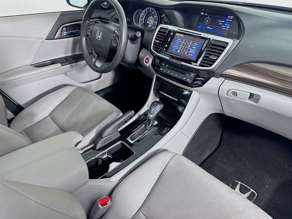 Used Car 2016 Honda Accord  Ex-l For Sale Under $20,000 In Austin, Texas