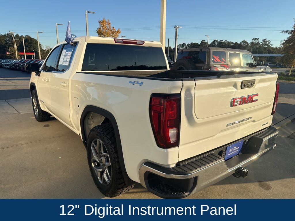 2022 GMC Sierra 1500 4WD Crew Cab Short Box SLE