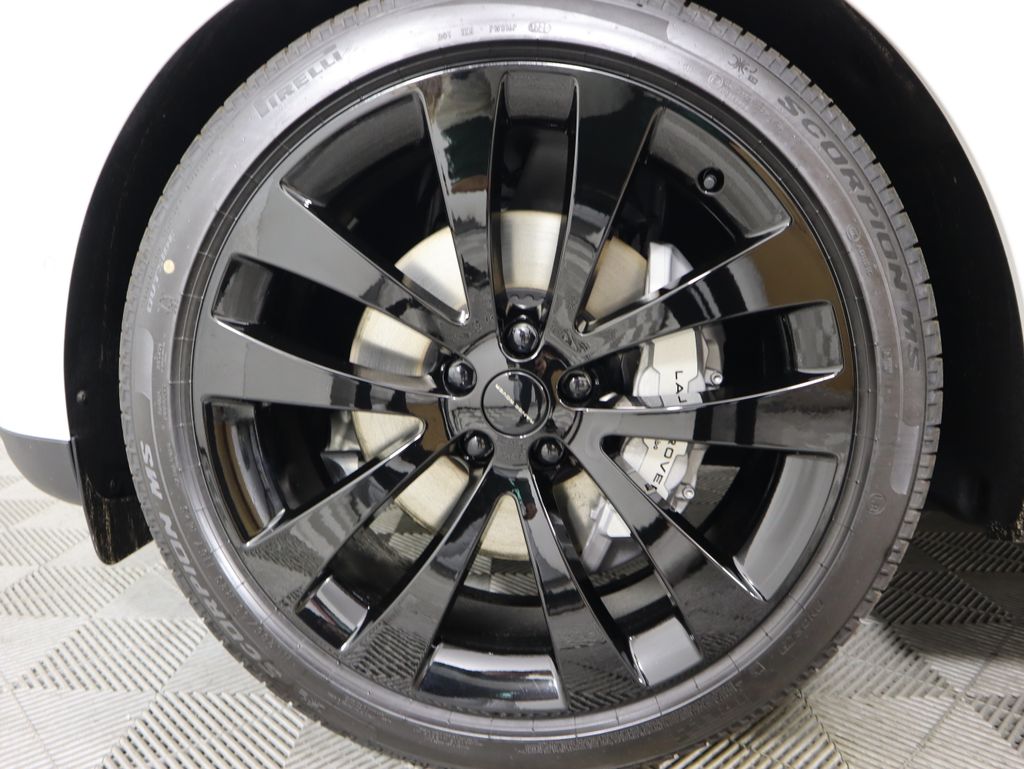 Thumbnail: 2026 Land Rover Range Rover Sport - 31