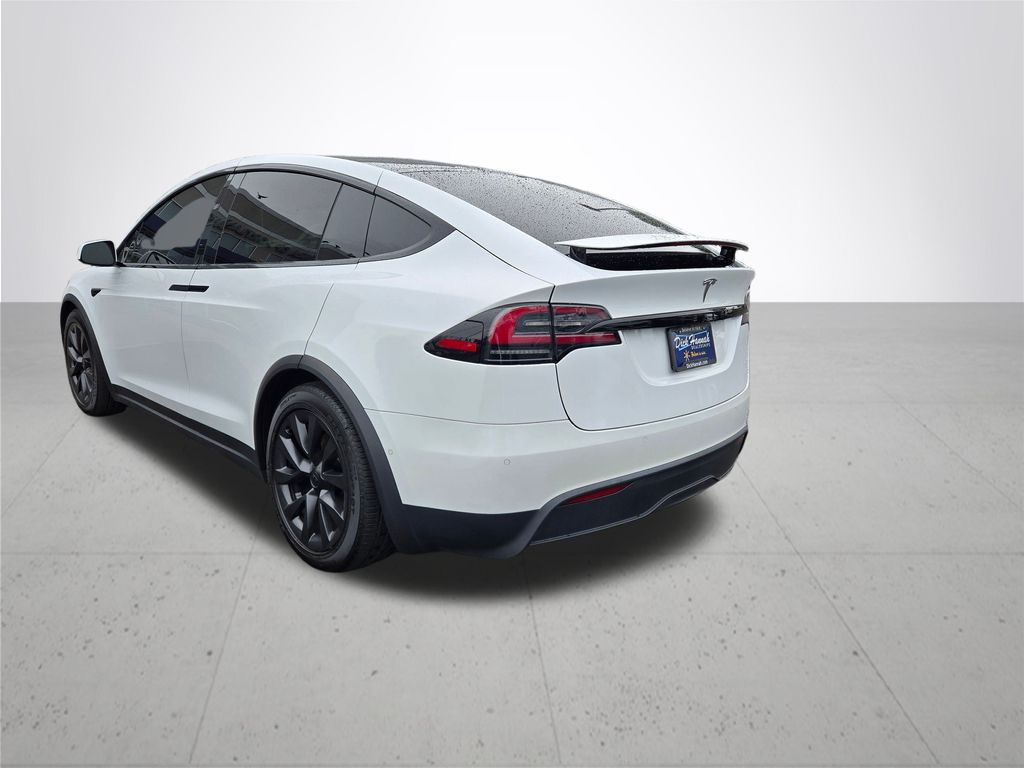 2022 Tesla Model X Base