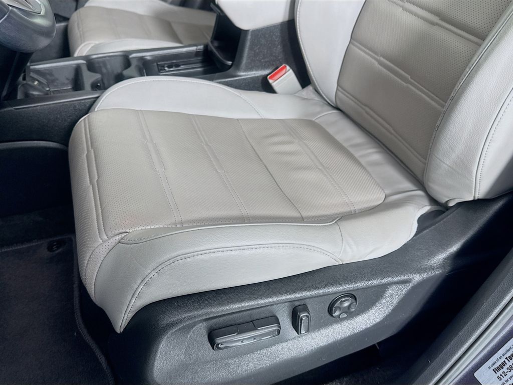 Used Car 2018 Honda Cr-v  Ex-l For Sale Under $25,000 In Austin, Texas