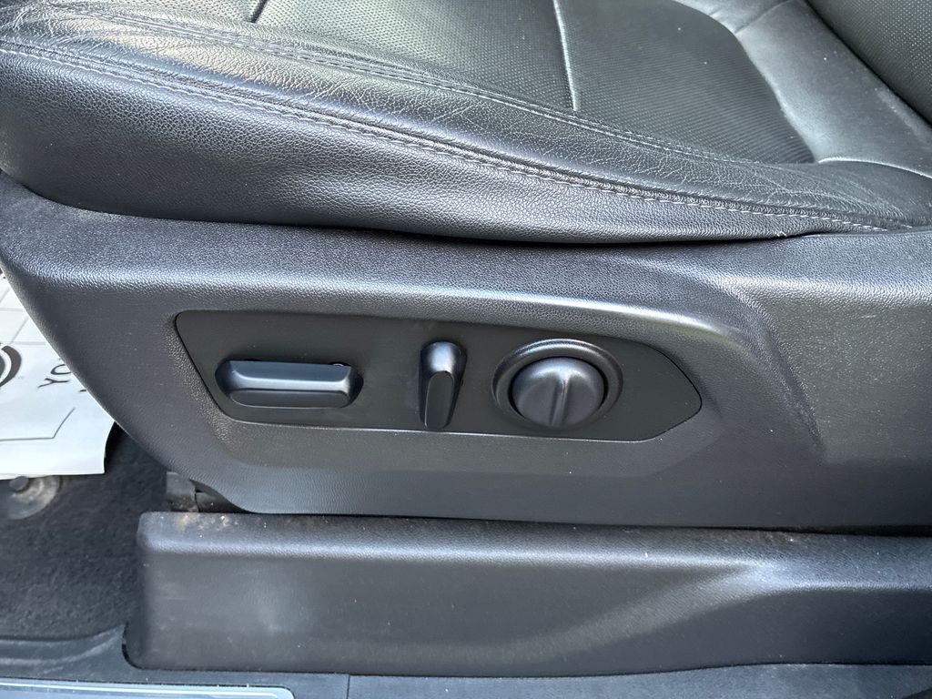 2019 GMC Sierra 1500 SLT - 10