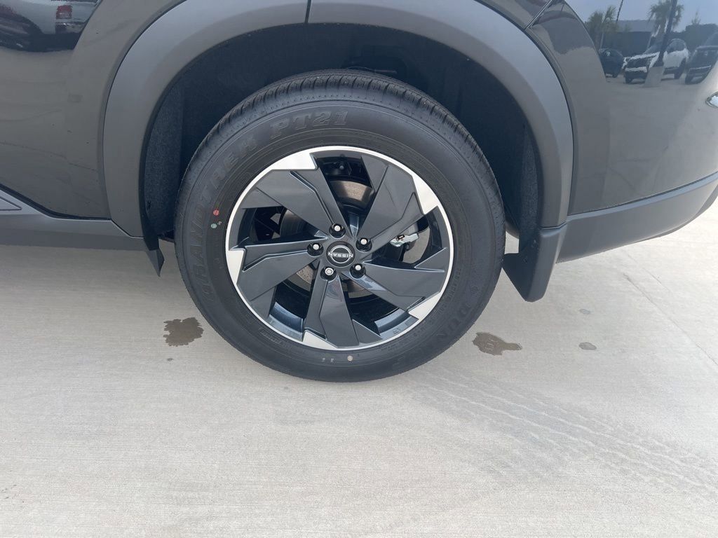 2025 Super Black Nissan Rogue SV FWD SUV