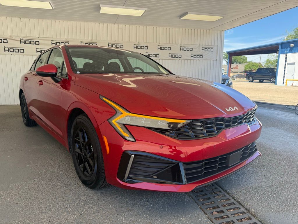 Runway Red 2025 Kia K5 LXS FWD Sedan Front-Wheel Drive 8-Speed Automatic