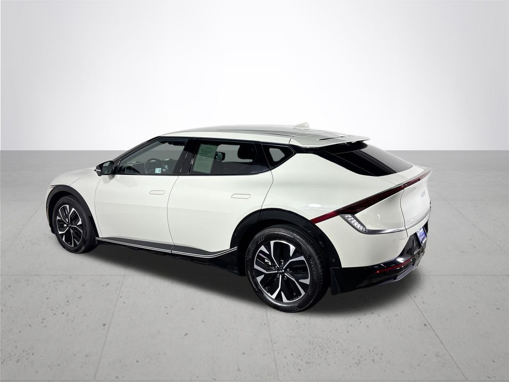 2023 Kia EV6 Wind