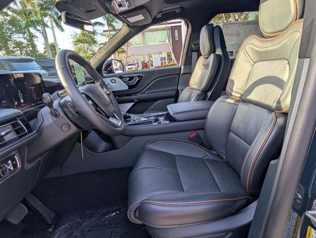 new 2026 Lincoln Aviator car, priced at $89,765