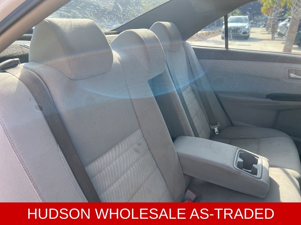 2015 White Toyota Camry LE FWD Sedan