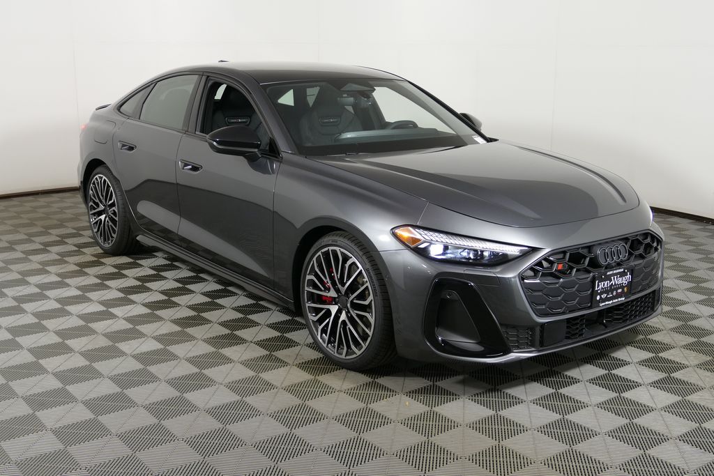 2026 Audi S5 Gris (Daytona Gray Pearl Effect) Sedán Tracción en las cuatro ruedas 7 velocidades Automática