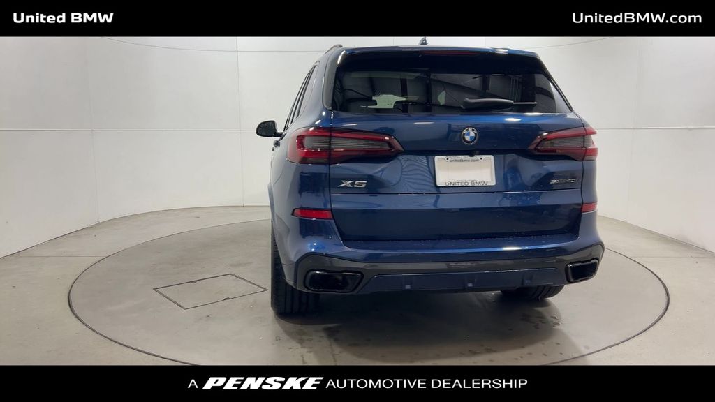 Thumbnail: 2022 BMW X5 - 7