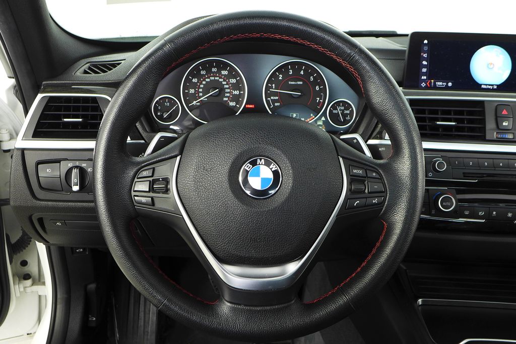 2018 BMW 3 Series 330i 27