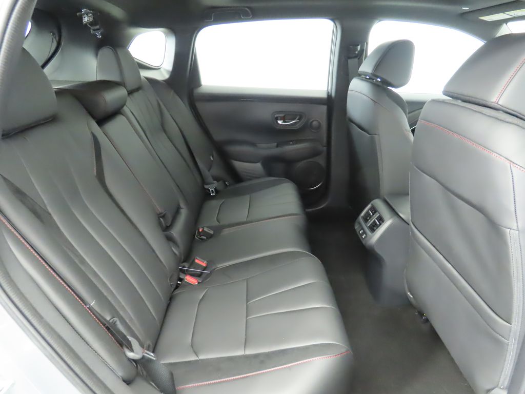 Thumbnail: 2025 Acura ADX - 24