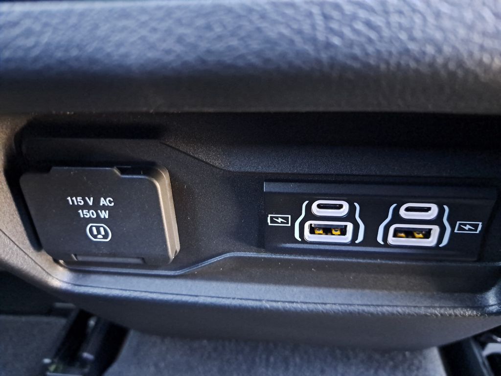 New Car 2025 Jeep Grand Cherokee  Laredo X For Sale Under $35,000 In Austin, Texas