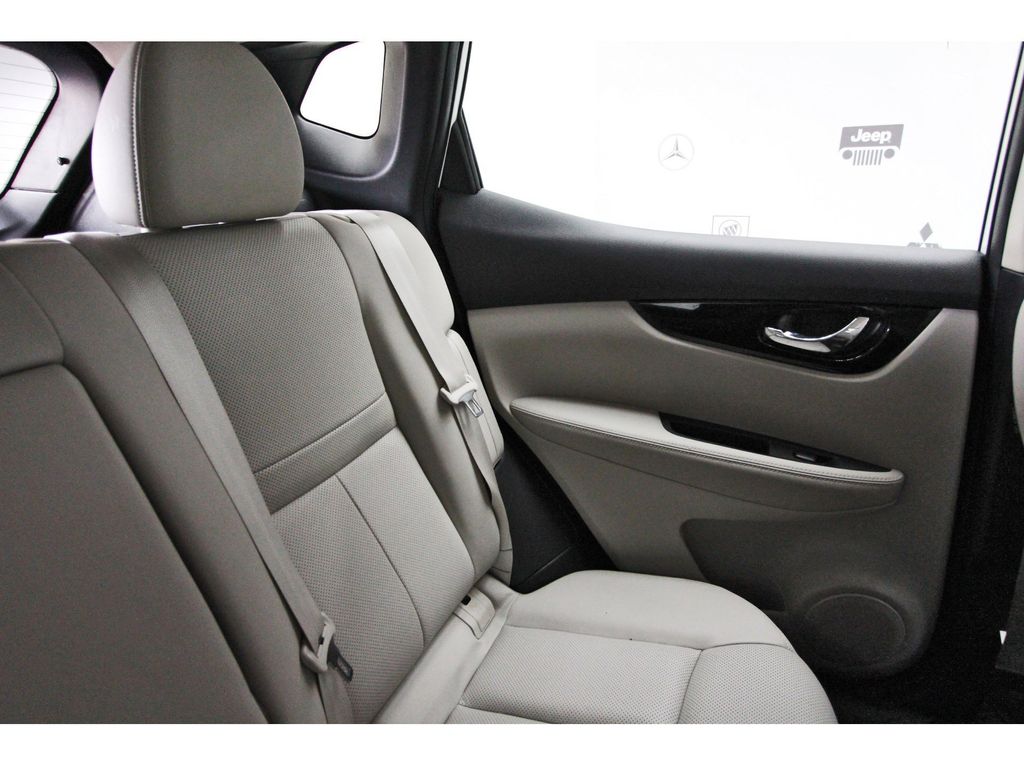 2022 Nissan Rogue Sport SL White at Monument Chevrolet