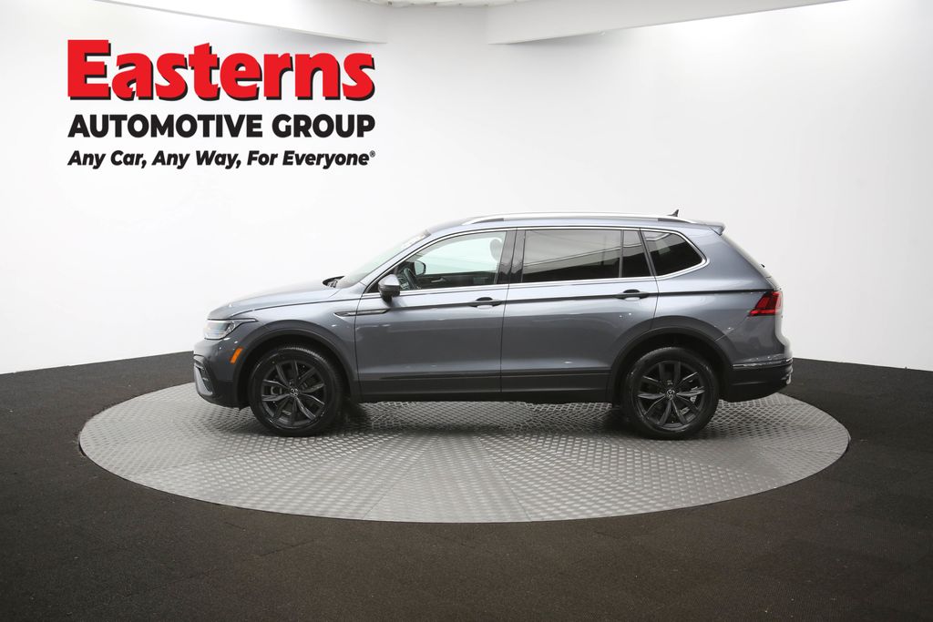 Used 2024 Gray Volkswagen 2.0T SE image 61