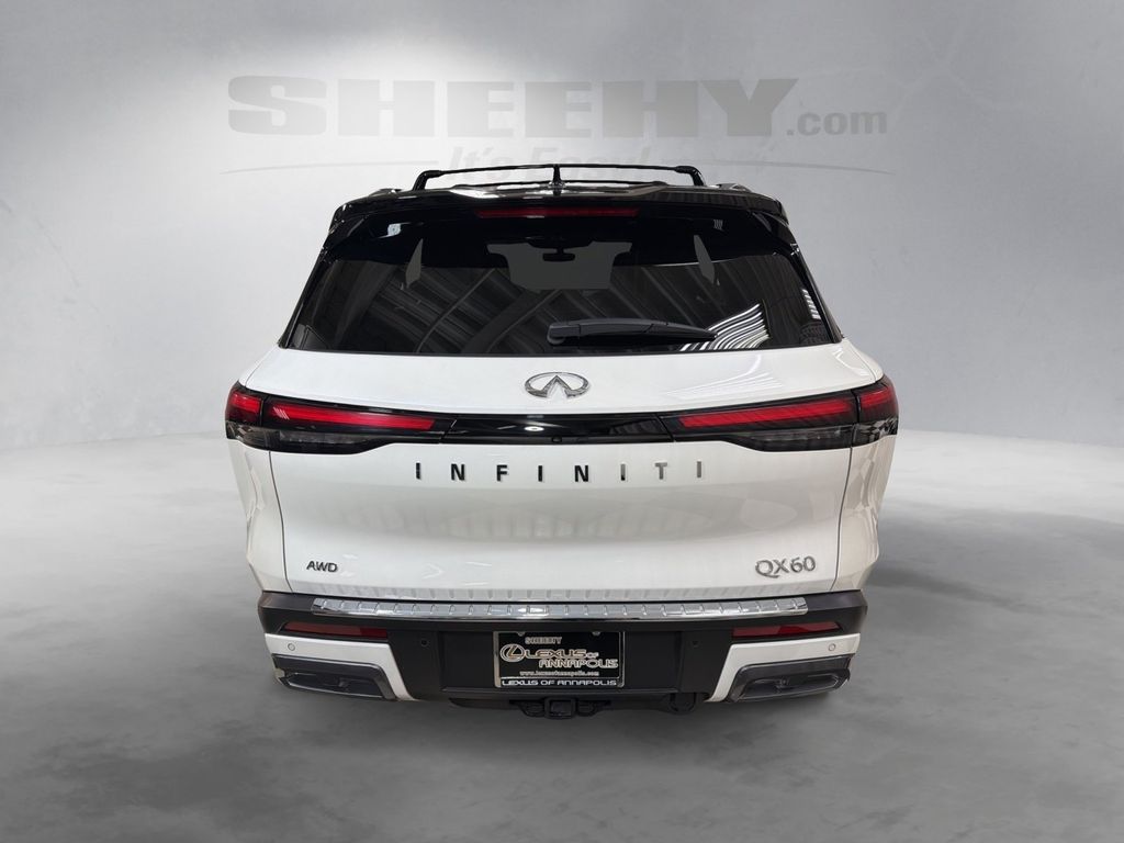Used 2025 Black INFINITI Autograph image 12