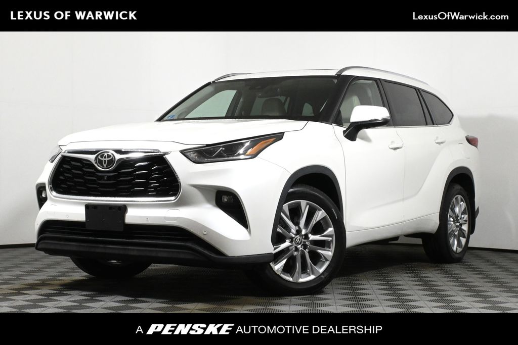 2021 Toyota Highlander Limited -
                Warwick, RI