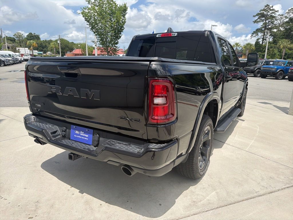 2025 Ram 1500 Big Horn Crew Cab 4x4 5'7" Box