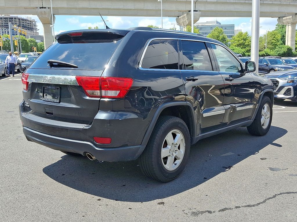 Thumbnail: 2013 Jeep Grand Cherokee - 4