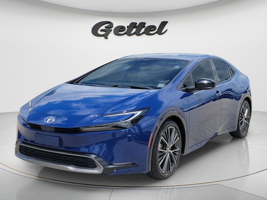 2023 Toyota Prius XLE