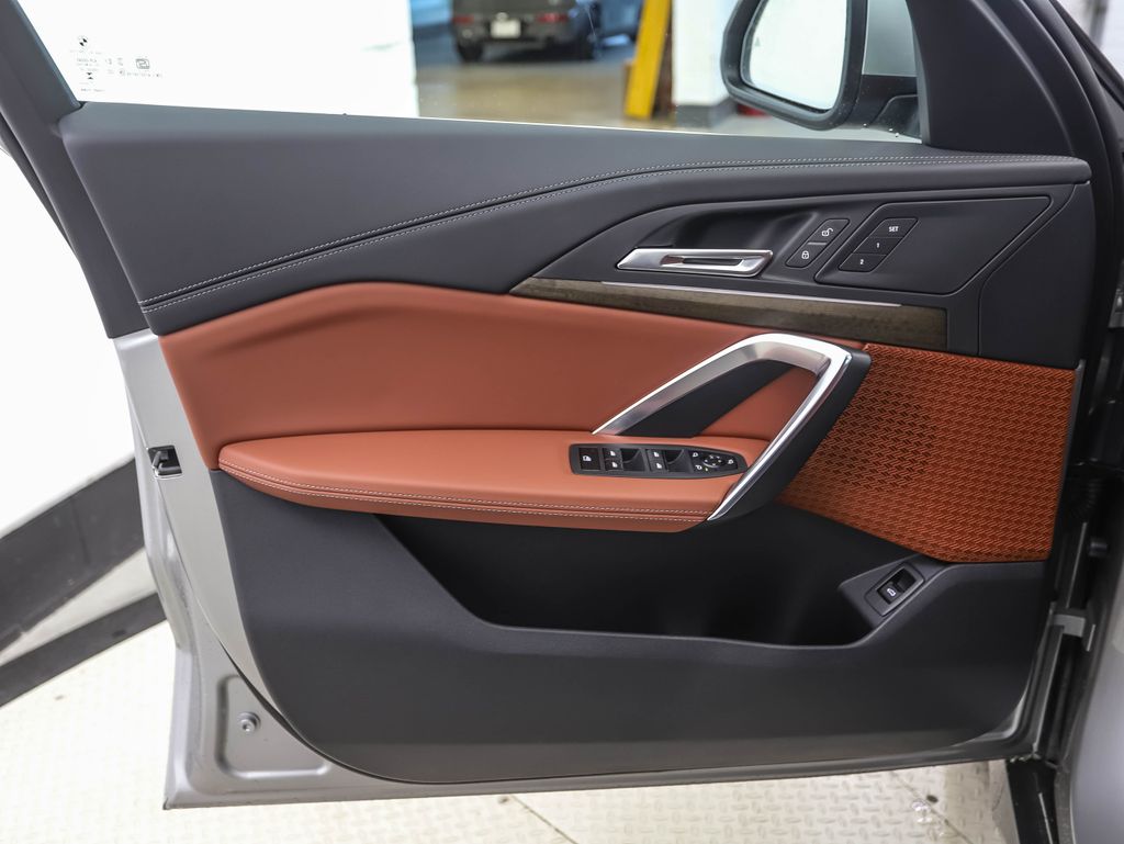 Thumbnail: 2026 BMW X1 - 10