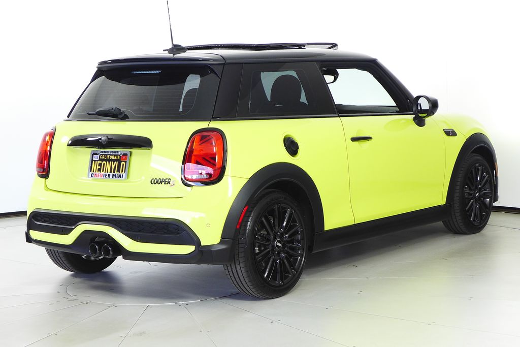 Thumbnail: 2023 MINI Cooper - 7