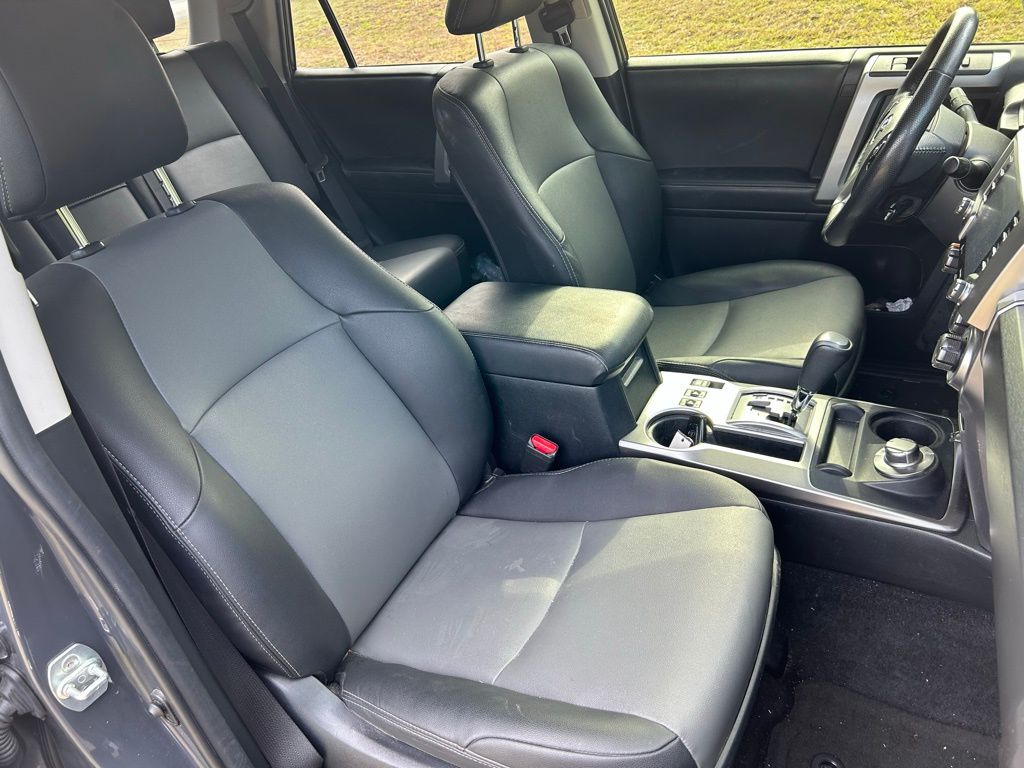 2024 Toyota 4Runner SR5 15