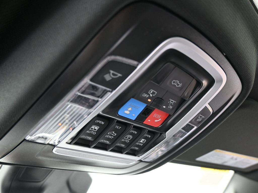 New 2026 Bright White Clearcoat Ram RHO image 23