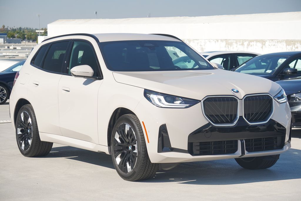 Thumbnail: 2026 BMW X3 - 3