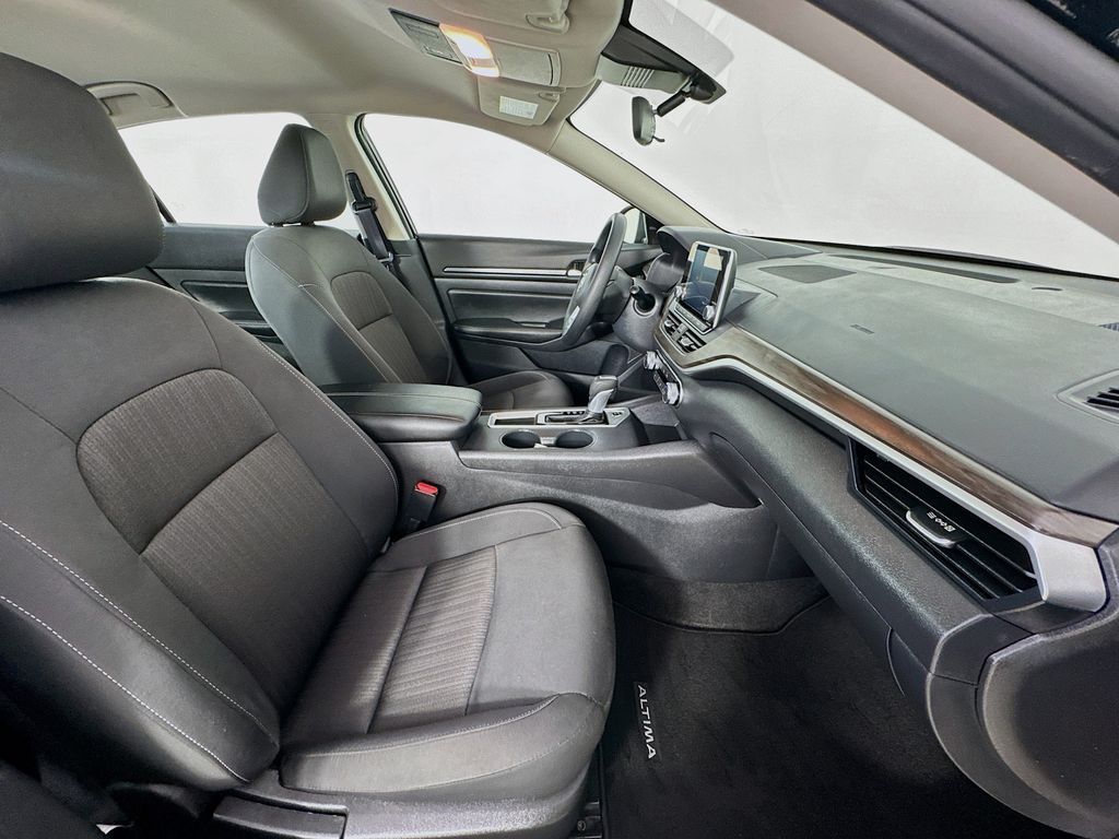 Used Car 2025 Nissan Altima  2.5 Sv For Sale Under $25,000 In Austin, Texas