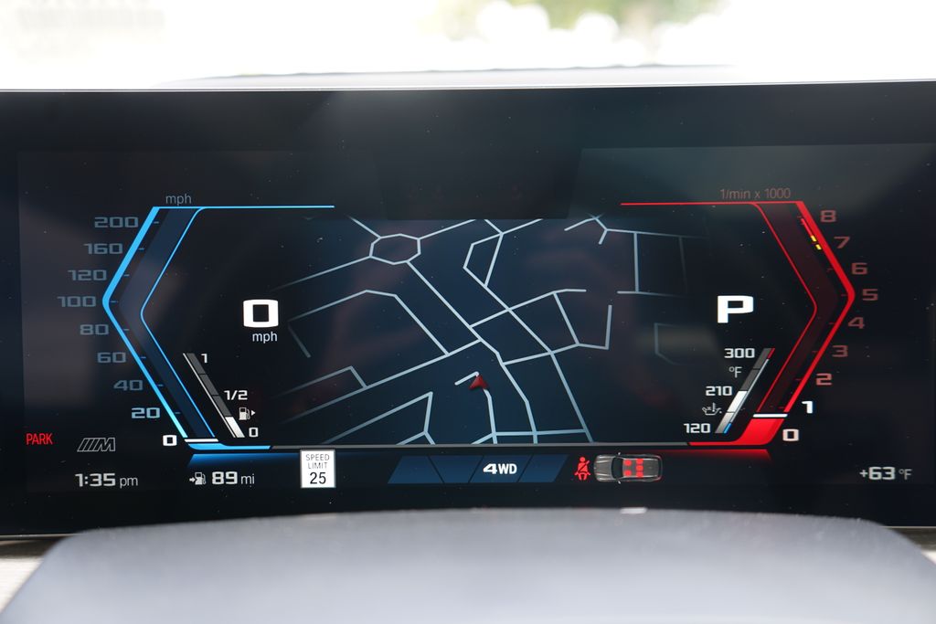 2025 BMW X5 M Competition 18