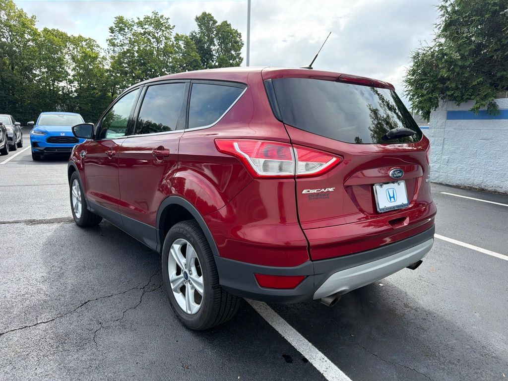 Thumbnail: 2014 Ford Escape - 3