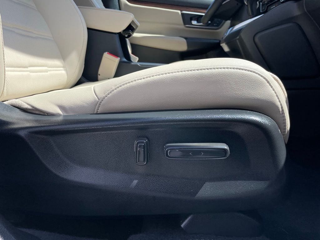 2022 Honda CR-V EX-L 29