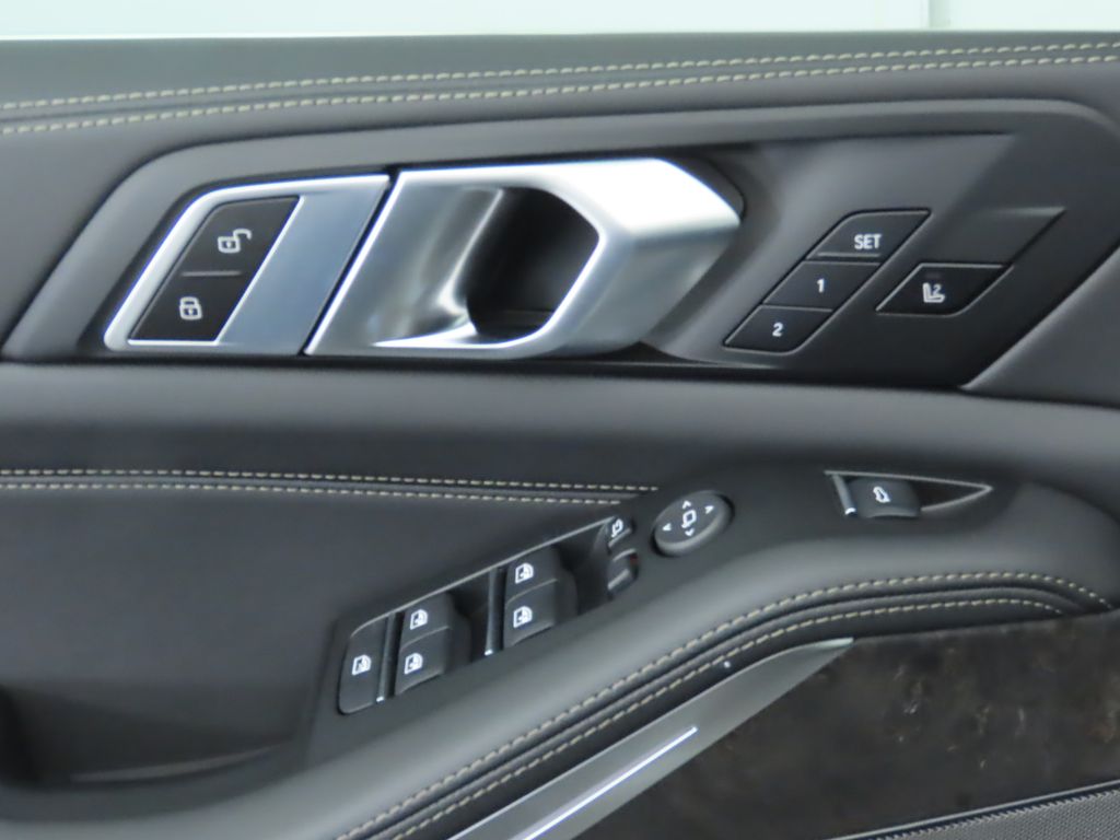 Thumbnail: 2026 BMW X5 - 24