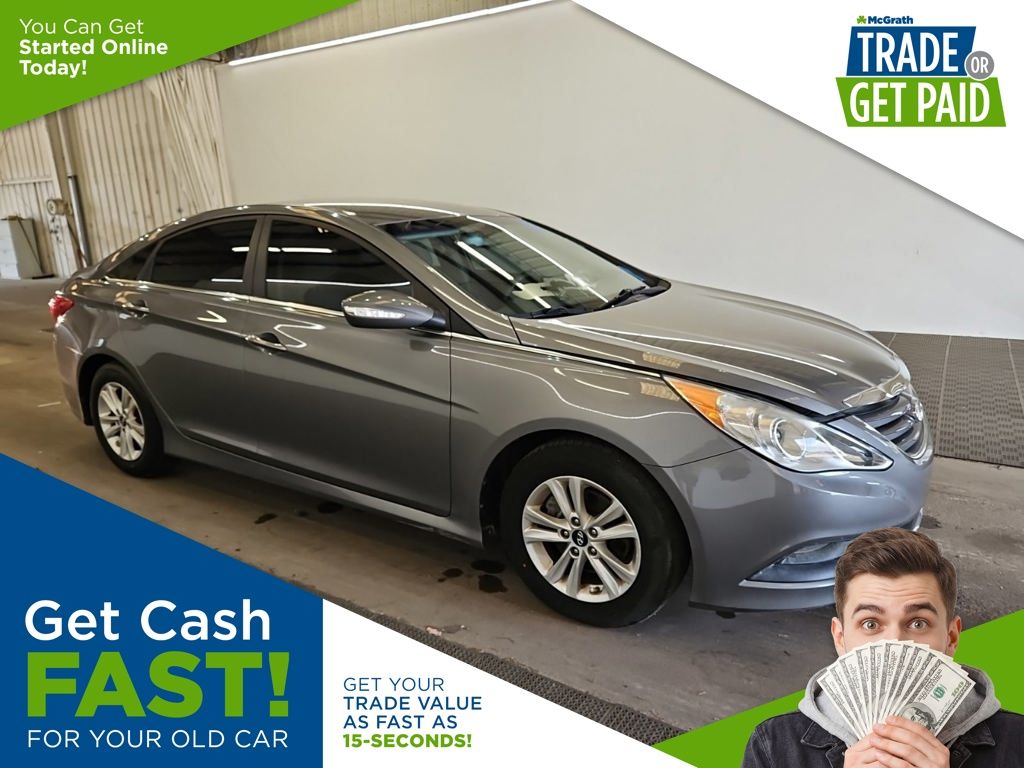 Harbor Gray Metallic 2014 Hyundai Sonata Sedan Front-Wheel Drive 6-Speed Automatic