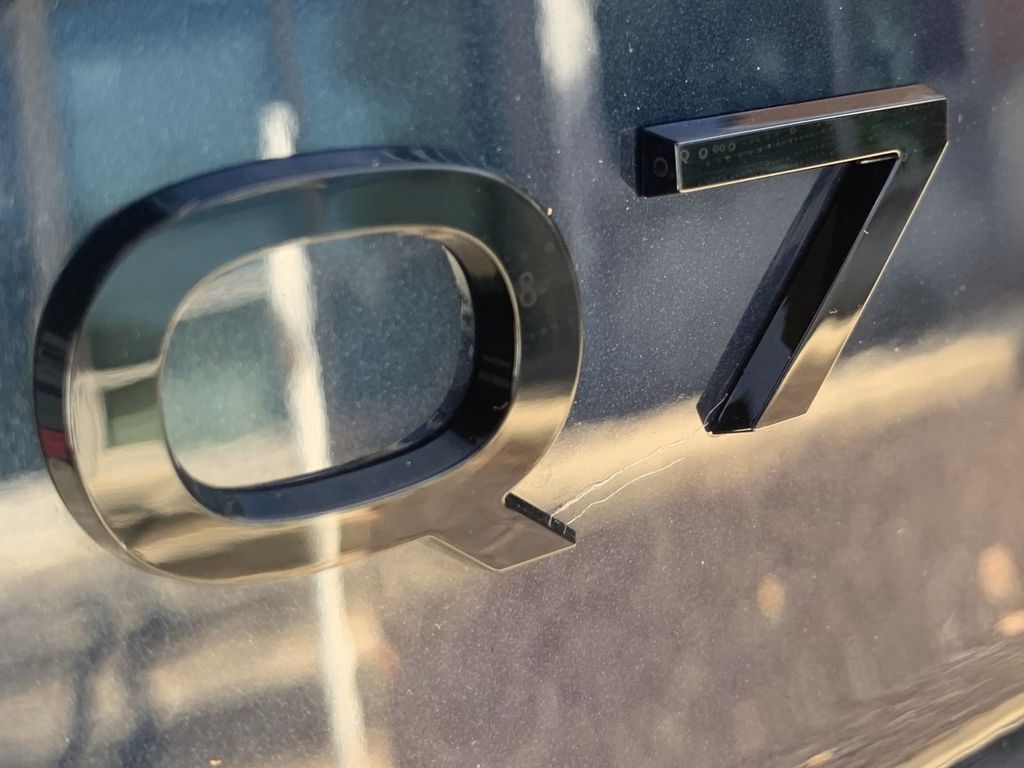 Thumbnail: 2026 Audi Q7 - 10