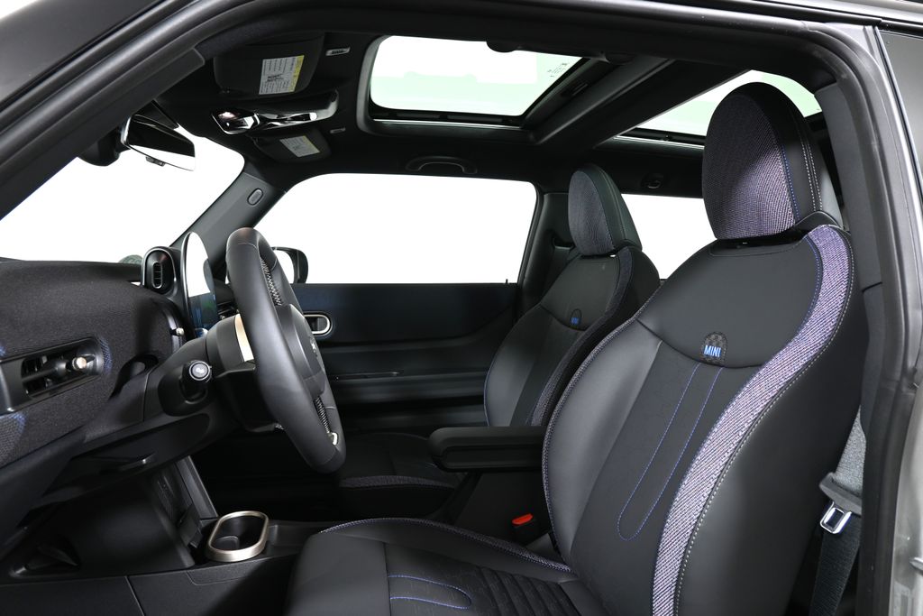 Thumbnail: 2026 MINI Cooper - 13