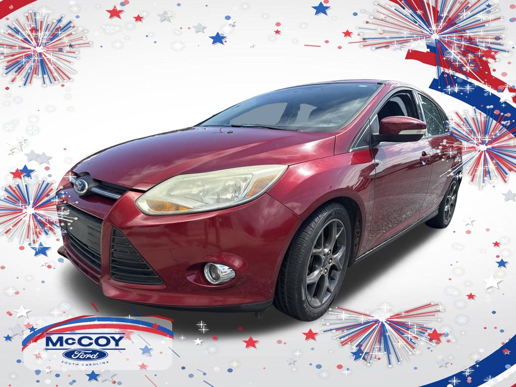 Ruby Red 2014 Ford Focus Hatchback Front-Wheel Drive 6-Speed Automatic